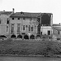Padova-Immagini di alcuni palazzi in riviera Paleocapa,dopo le incursioni aeree del 1944.(Biblioteca Antoniana (Adriano Danieli)